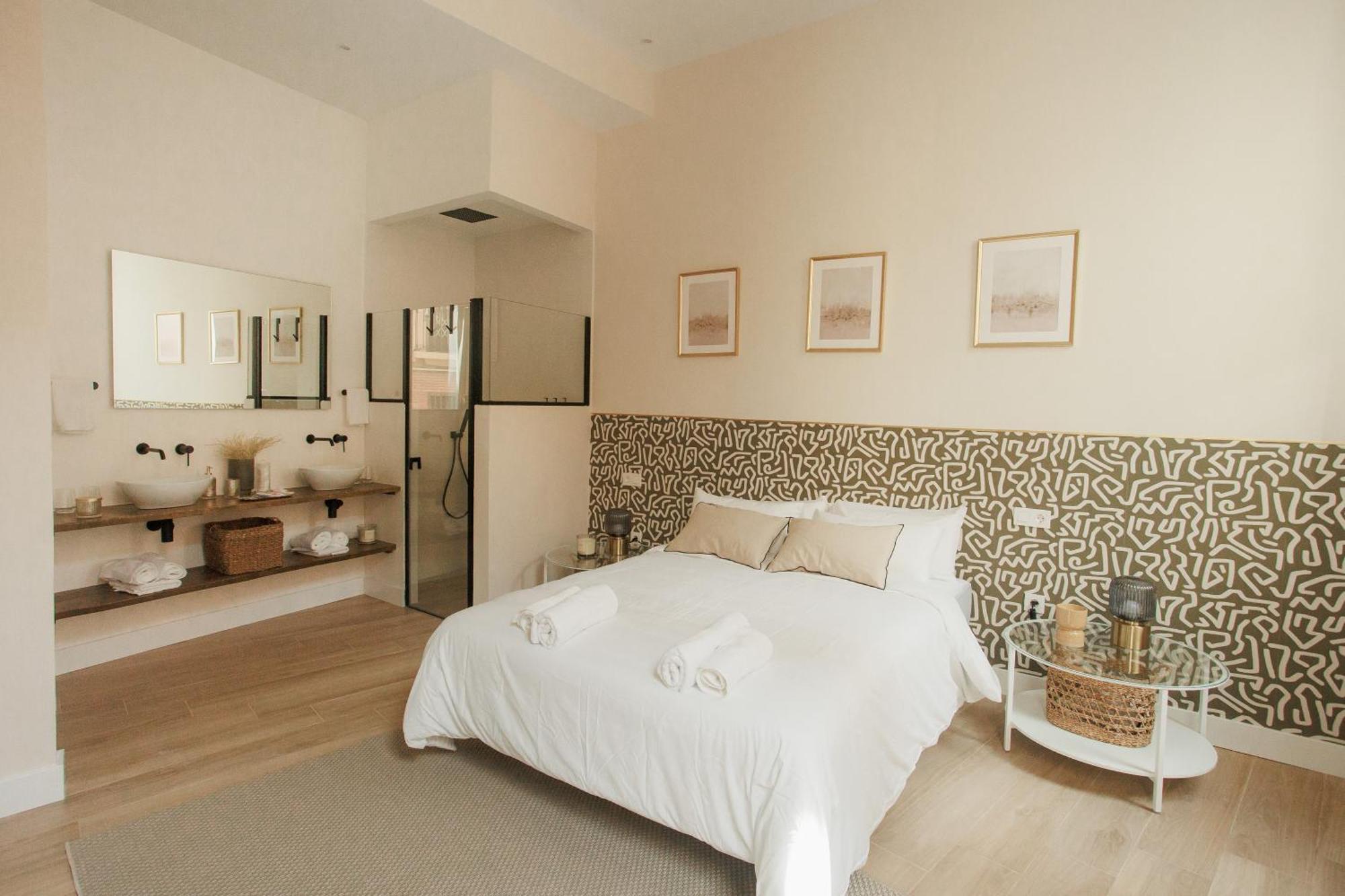 Cervantes Apartment